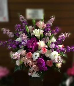 豪華で華やかなアレンジメント|「桜井花店」　（広島県広島市中区の花屋）のブログ